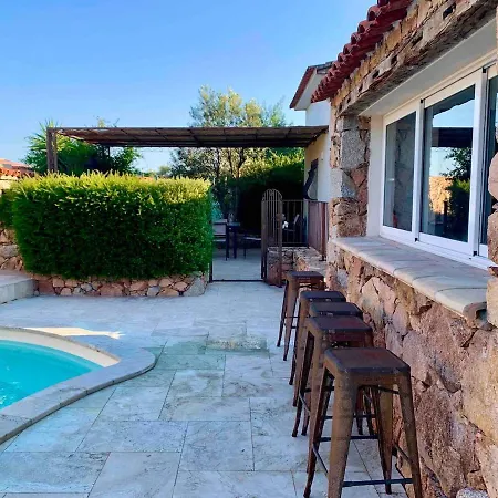 بيت للعطل Family With Private Pool